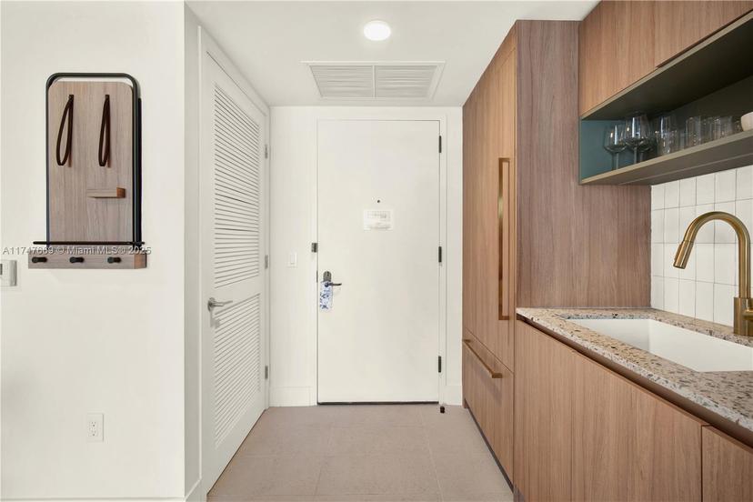 Picture of 601 NE 1St Ave # 2709, Miami FL 33132