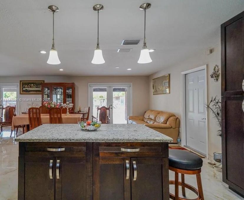 Picture of 19501 SW 236Th St, Homestead FL 33031