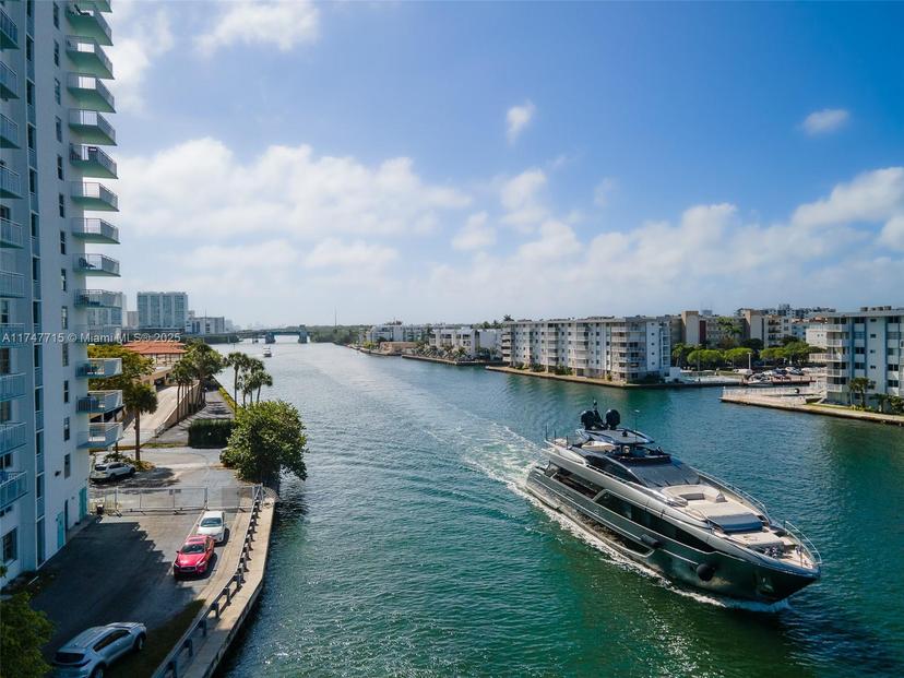 Picture of 301 174Th St # 618, Sunny Isles Beach FL 33160