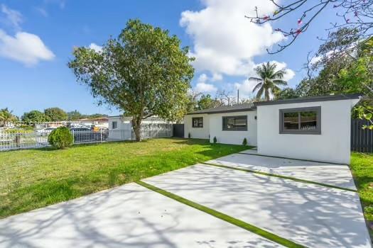 Picture of 46 NE 172Nd St, North Miami Beach FL 33162