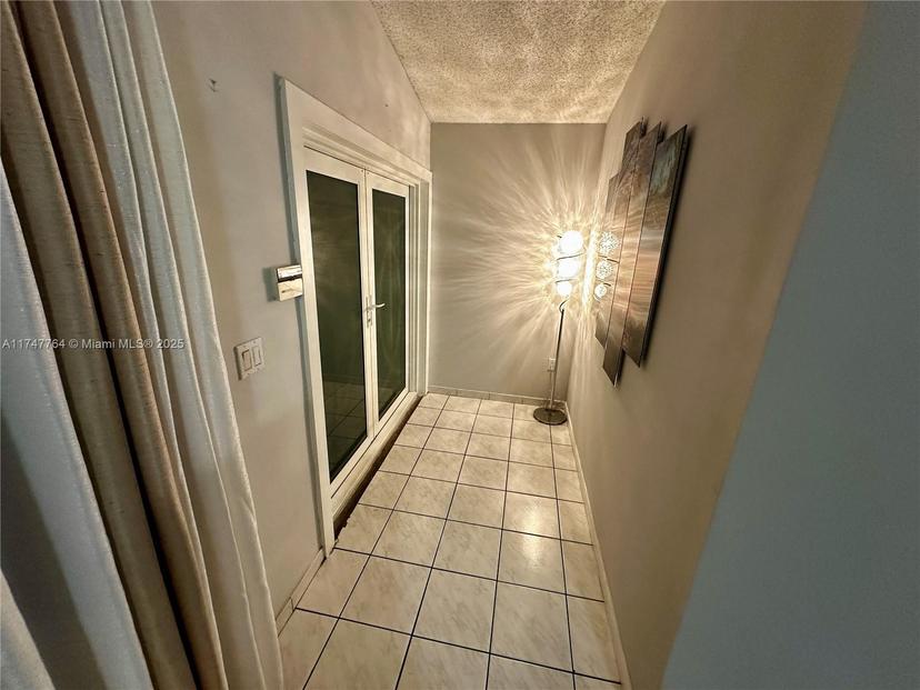 Picture of 12331 NW 98Th Pl, Hialeah Gardens FL 33018