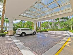 Picture of 21205 Yacht Club Dr # 601, Aventura, FL 33180