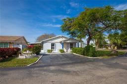 Picture of 4208 SW 138Th Ct, Miami, FL 33175