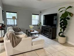 Picture of 14402 SW 142Nd Ct # 14402, Miami, FL 33186