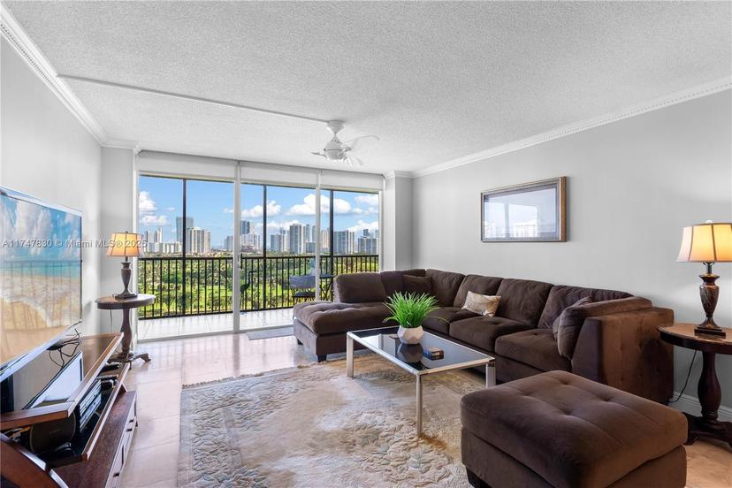 Picture of 20335 W Country Club Dr # 1706, Aventura FL 33180