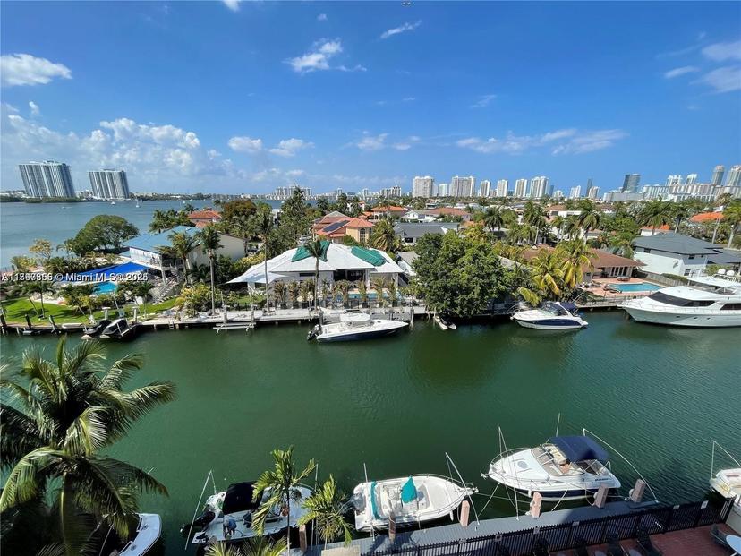 Picture of 2903 N Miami Beach Blvd # 204, North Miami Beach FL 33160