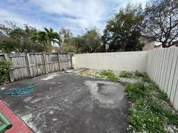 Picture of 5302 W 26Th Ave # 101, Hialeah, FL 33016