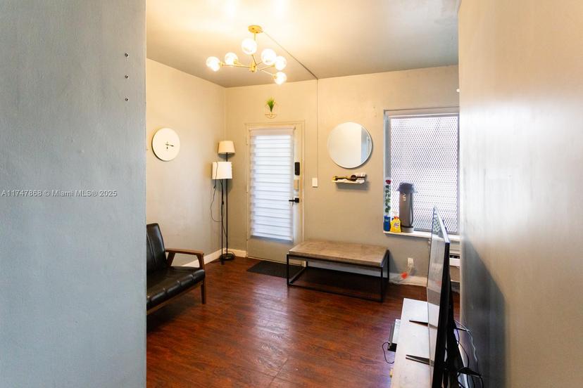 Picture of 8420 Byron Ave # 6, Miami Beach FL 33141