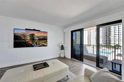 Picture of 1201 S Ocean Dr # 701S, Hollywood, FL 33019