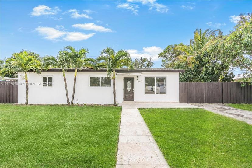 Picture of 1080 NE 213Th Ter, Miami FL 33179