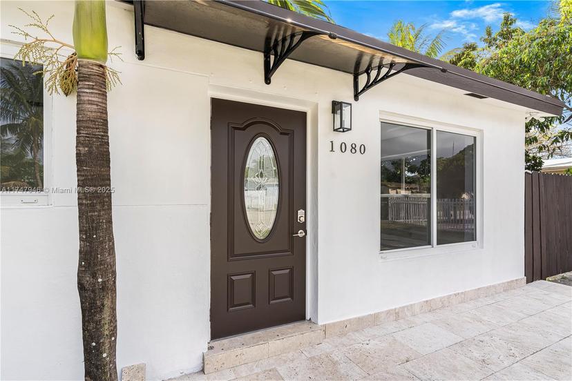 Picture of 1080 NE 213Th Ter, Miami FL 33179