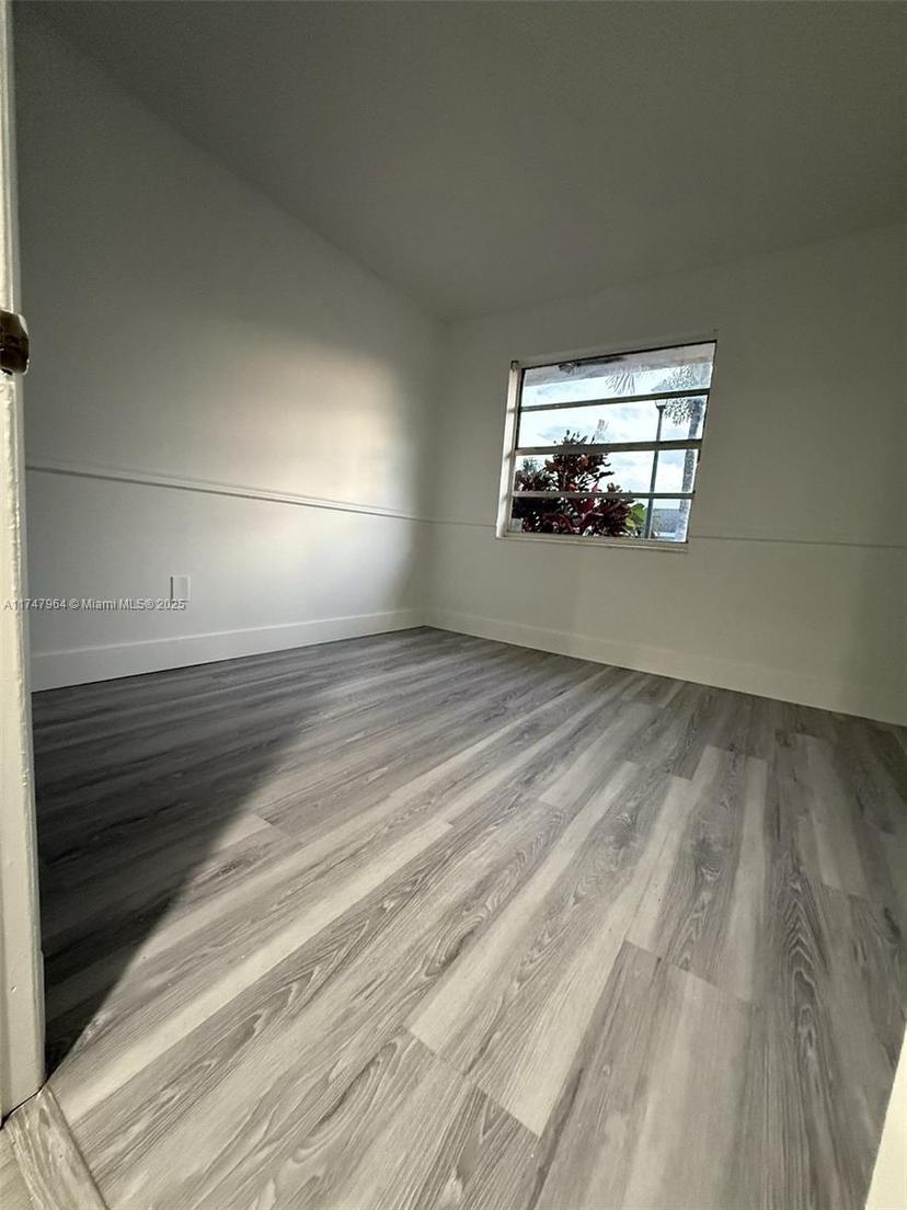 Picture of 10367 SW 207Th Ln # 0, Cutler Bay FL 33189