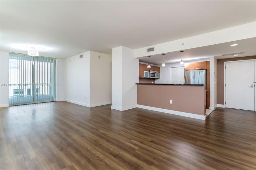 Picture of 253 NE 2Nd St # 3108, Miami FL 33132