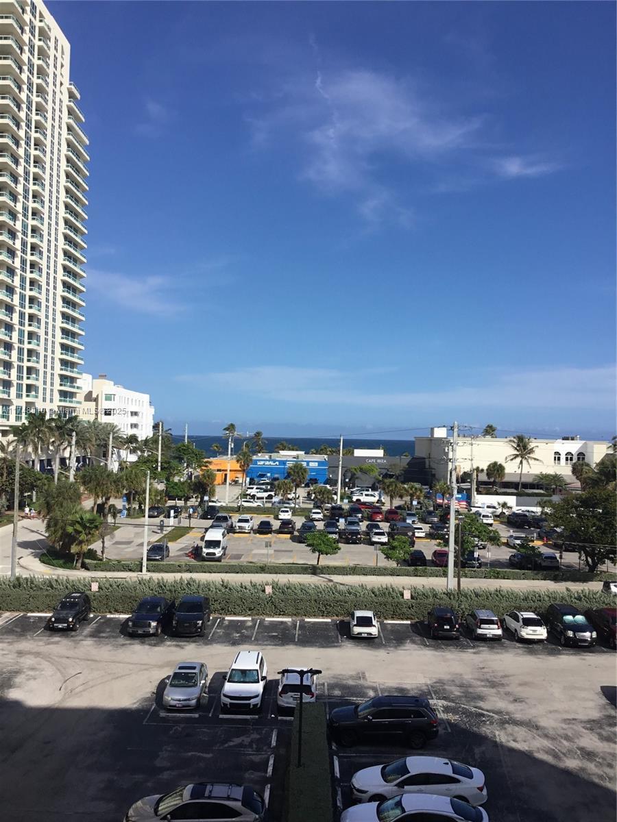 Picture of 200 S Birch Rd # 512, Fort Lauderdale, FL 33316