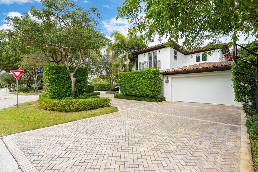 Picture of 5891 SW 84Th St, South Miami FL 33143