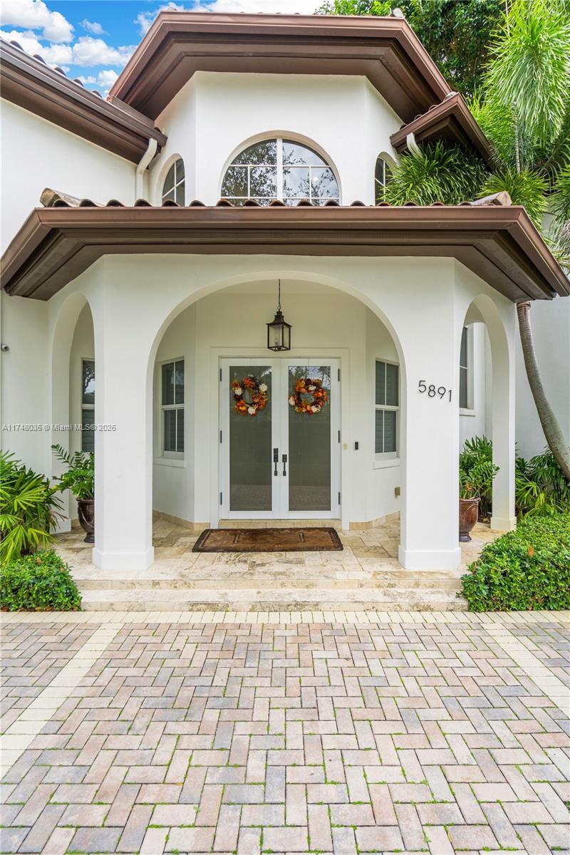 Picture of 5891 SW 84Th St, South Miami FL 33143