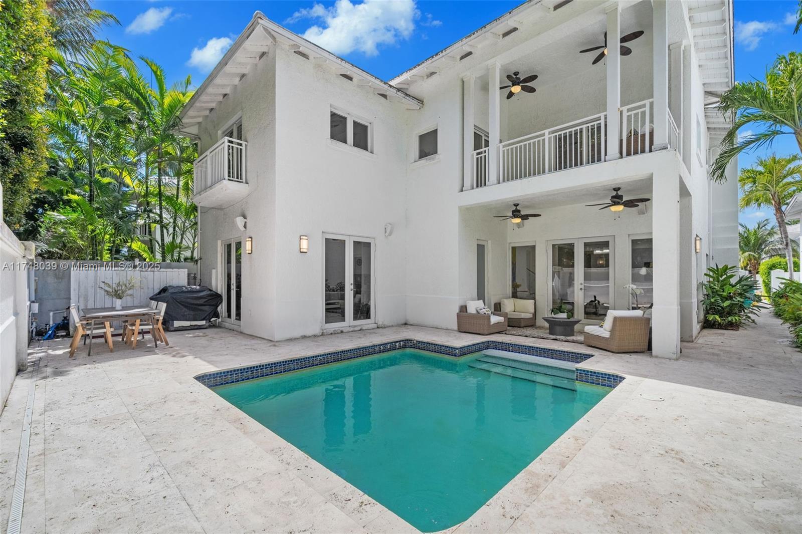 Picture of 6 Coconut Ln, Key Biscayne, FL 33149