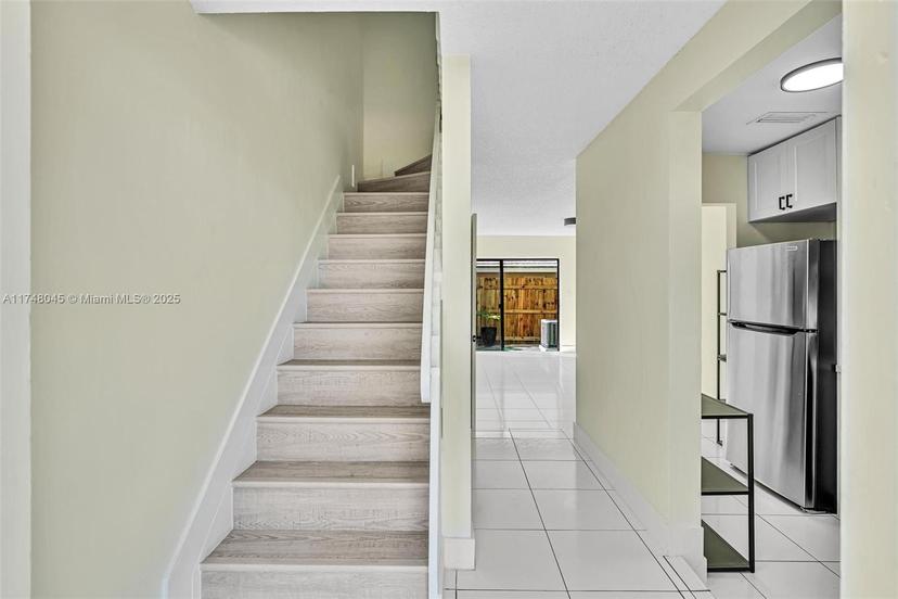 Picture of 4107 NE 21St Ter, Lighthouse Point FL 33064