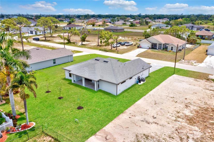 Picture of 2719 NW 20Th Terrace, Cape Coral FL 33993