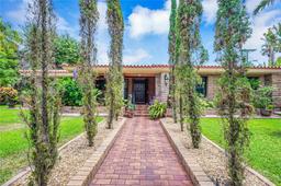 Picture of 110 W Shore Dr W, Miami, FL 33133