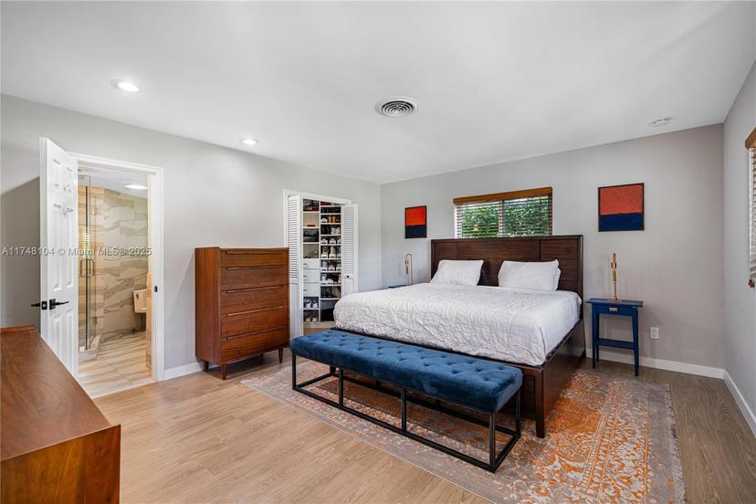 Picture of 9280 NE 12Th Ave, Miami Shores FL 33138