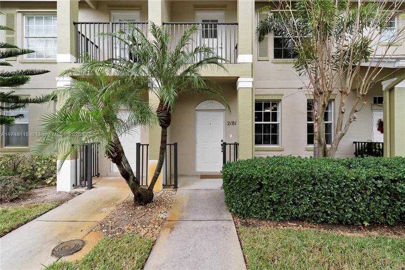Picture of 2181 SE Fern Park Dr # 2181, Port St. Lucie FL 34952