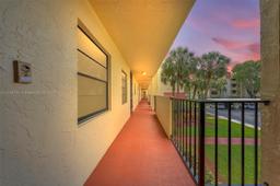 Picture of 23380 Carolwood Ln # 201, Boca Raton, FL 33428