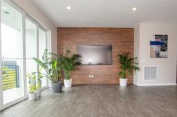 Picture of 2900 NE 12Th Ter # 14, Oakland Park, FL 33334