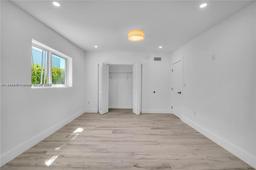 Picture of 1905 Alamanda Dr, North Miami, FL 33181
