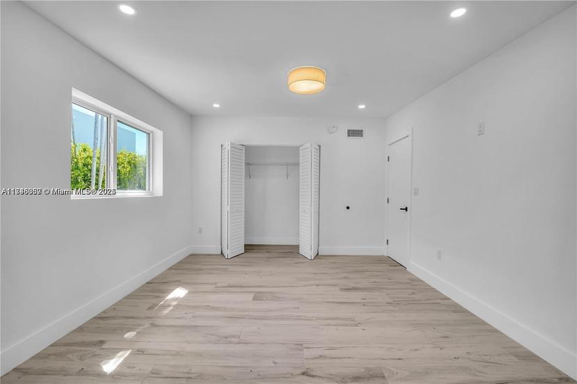 Picture of 1905 Alamanda Dr, North Miami FL 33181