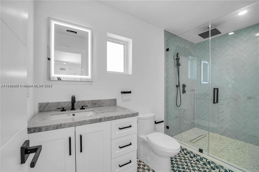 Picture of 1905 Alamanda Dr, North Miami FL 33181