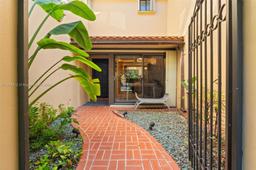 Picture of 9809 Costa Del Sol Blvd # 102, Doral, FL 33178