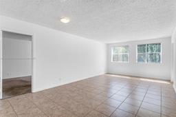 Picture of 8180 Geneva Ct # 325, Doral, FL 33166