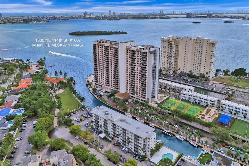Picture of 1800 NE 114Th St # 1007, Miami FL 33181