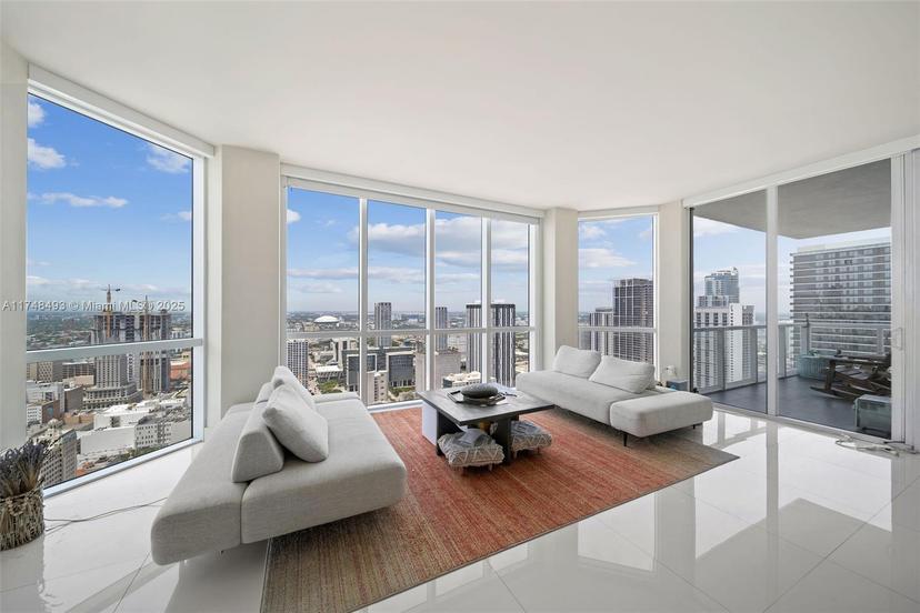 Picture of 244 Biscayne Blvd # 4608, Miami FL 33132