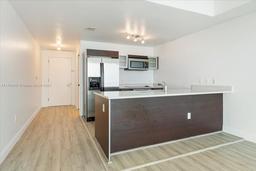 Picture of 1900 N Bayshore Dr # 1509, Miami, FL 33132