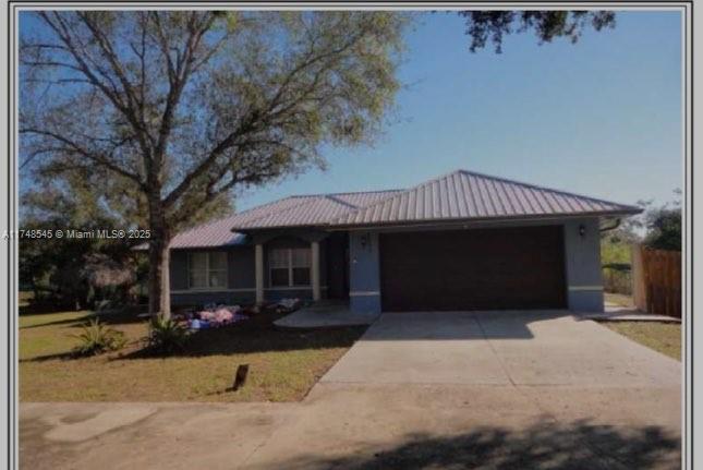 Picture of 8052 County Road 833, Clewiston FL 33440