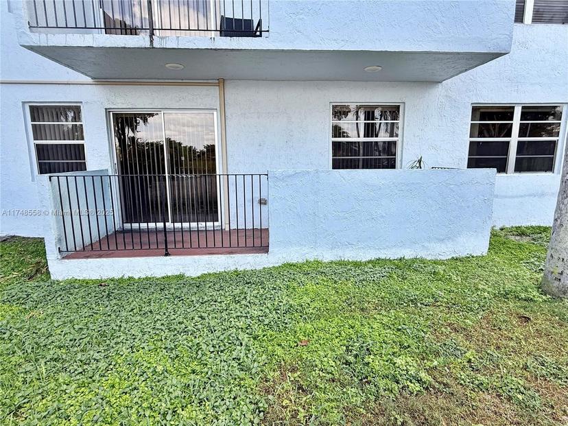 Picture of 1221 SW 122Nd Ave # 107, Miami FL 33184