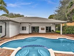 Picture of 15821 SW 61St St, Davie, FL 33331