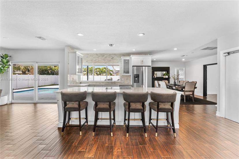 Picture of 22111 W Serenata Cir W, Boca Raton FL 33433