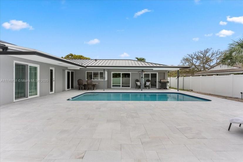 Picture of 22111 W Serenata Cir W, Boca Raton FL 33433