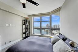 Picture of 19101 NE 36Th Ct # 3002, Aventura, FL 33180