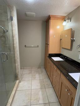 Picture of 7340 Stardust Dr # 7340, Hialeah, FL 33015