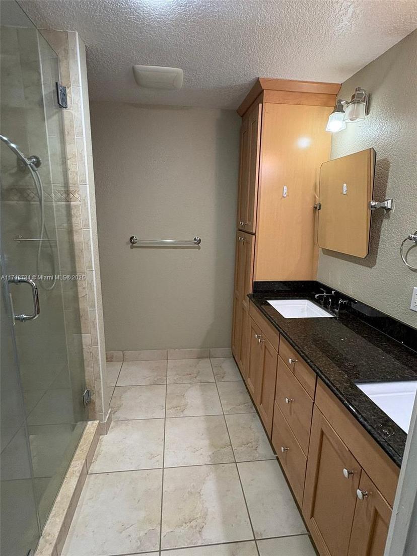 Picture of 7340 Stardust Dr # 7340, Hialeah FL 33015