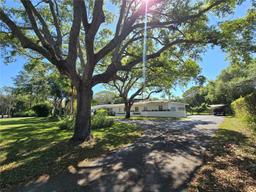 Picture of 6220 SW 123Rd Ter, Pinecrest, FL 33156