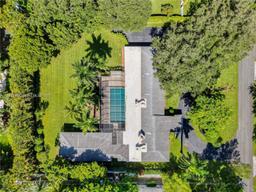 Picture of 6220 SW 123Rd Ter, Pinecrest, FL 33156