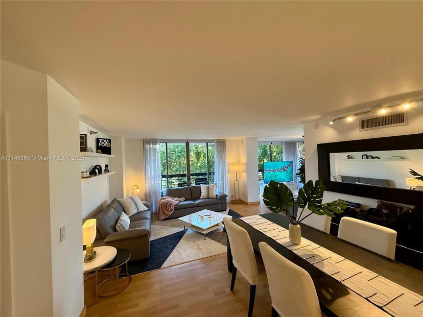 Picture of 3400 NE 192Nd St # 308, Aventura FL 33180