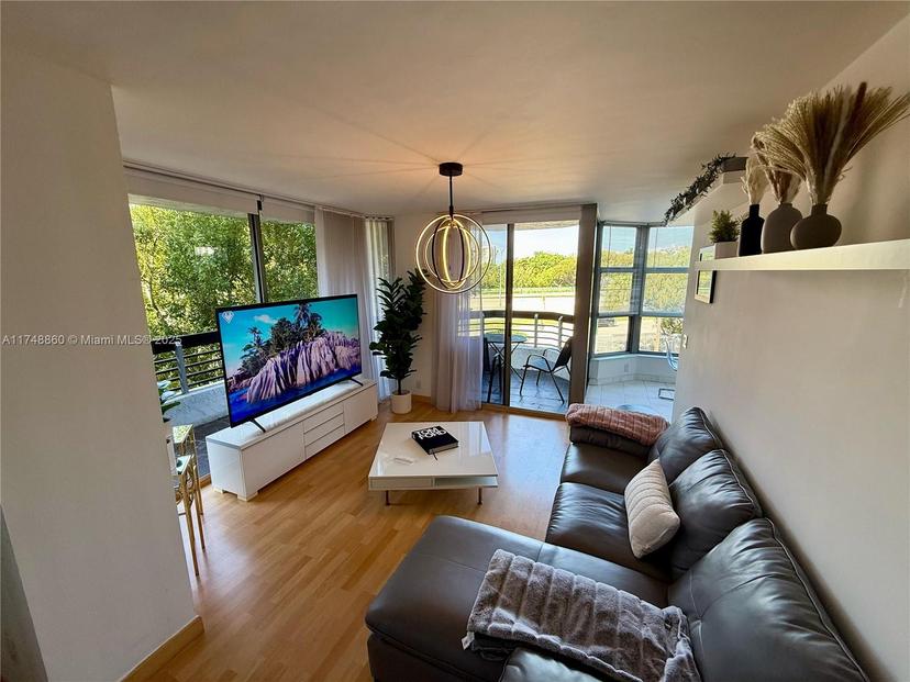 Picture of 3400 NE 192Nd St # 308, Aventura FL 33180