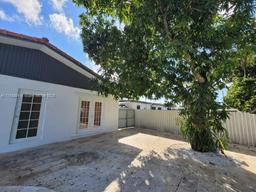Picture of 1120 SW 96Th Ave, Miami, FL 33174