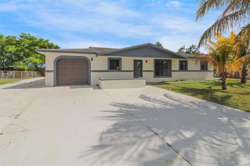 Picture of 15305 SW 100Th Ct, Miami FL 33157